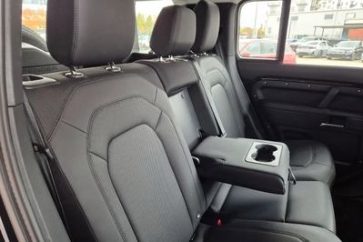 Land Rover Defender 110 D250 AWD S