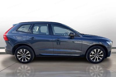 Volvo XC60 B4 D AWD Plus Dark