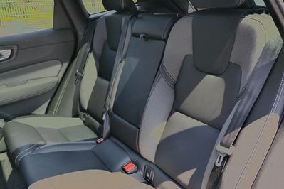 Volvo XC60 T8 Plug-In Hybrid AWD Ultra Black Edition aut