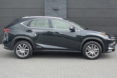 Lexus NX 300h