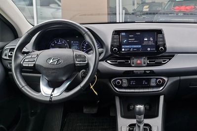 Hyundai i30 1.0 T-GDI Smart DCT