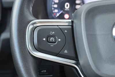 Volvo XC40 T3 Momentum Core aut