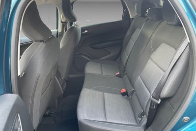 Renault Arkana Evolution 1.3 mHEV AT