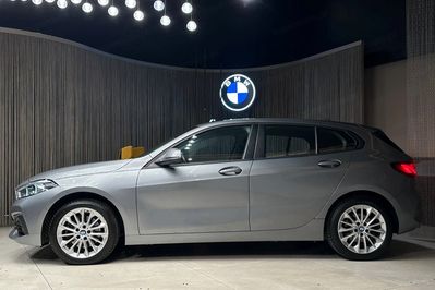 BMW Seria 1 118i Advantage