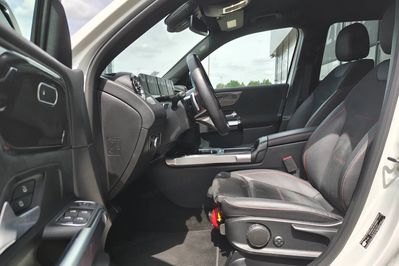 Mercedes GLB 200 mHEV AMG Line 7G-DCT