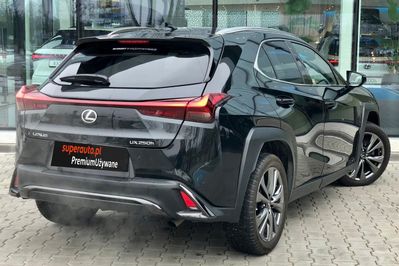 Lexus UX 250h F Sport Design 2WD