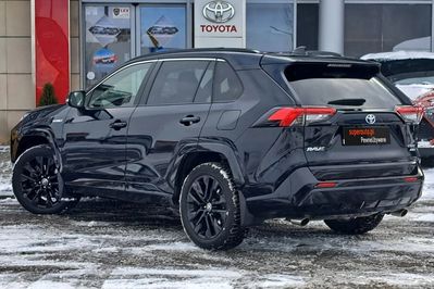 Toyota RAV4 2.5 Hybrid Black Edition by JBL 4x4