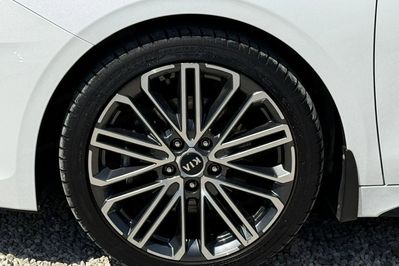 Kia Ceed 1.4 T-GDI GT Line DCT