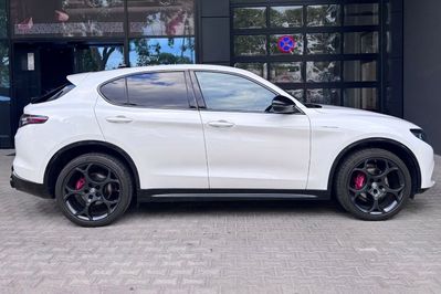 Alfa Romeo Stelvio Turbo Veloce Q4