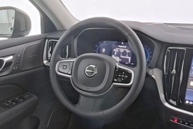 Volvo V60 B4 B Plus Dark aut