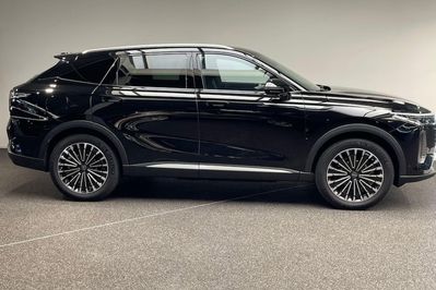 Omoda 9 1.5 Super Hybrid Exclusive AWD