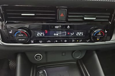 Nissan Qashqai N-Connecta Xtronic 1.3 DIG-T mHEV