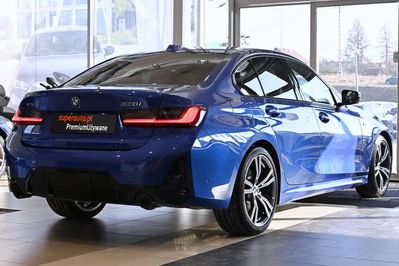 BMW Seria 3 330i xDrive M Sport aut