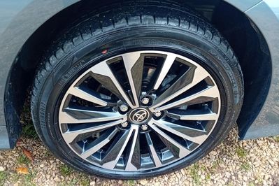 Toyota Corolla 1.8 Hybrid Style