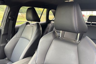 Toyota RAV4 Selection 2.5 Hybrid