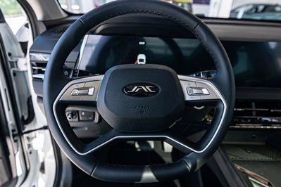 Jac JS8 Pro 1.5 T-GDI 7 DCT 7os.