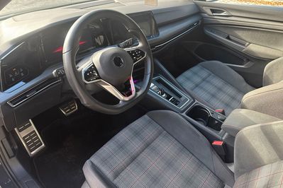 Volkswagen Golf GTI 2.0 TSI DSG