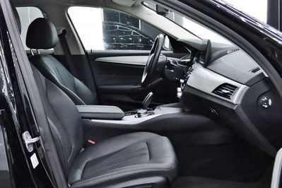 BMW Seria 5 520d mHEV aut