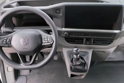 Volkswagen Transporter L2H1