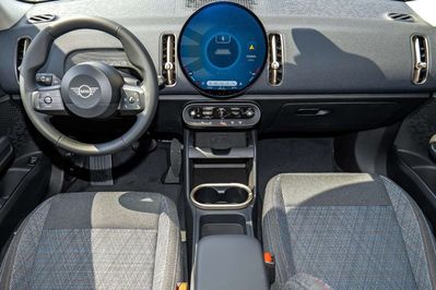 Mini Countryman D Linia Essential