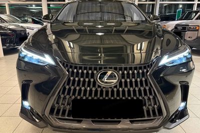 Lexus NX 350h Omotenashi 2.5 Hybrid AWD