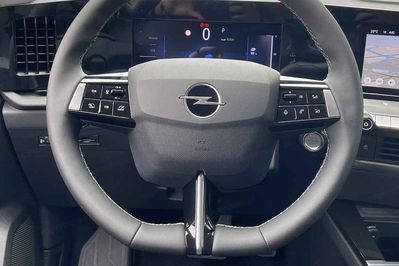 Opel Astra Edition eDTC 1.2 Turbo