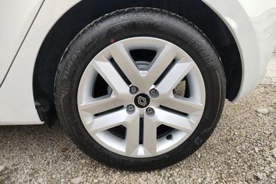 Renault Clio Evolution 1.6 E-Tech Hybrid AT