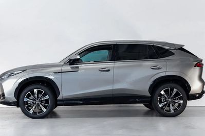 MG HS 1.5T HEV+ Excite aut