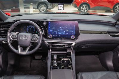 Lexus RX 450h+ Prestige