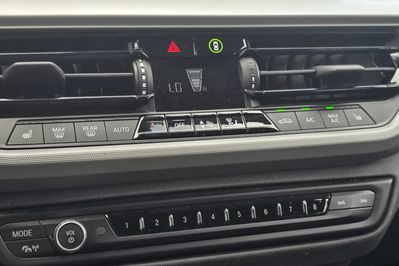 BMW Seria 1 118i Advantage aut