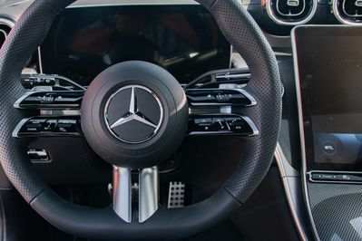 Mercedes GLC 300 4-Matic AMG Line