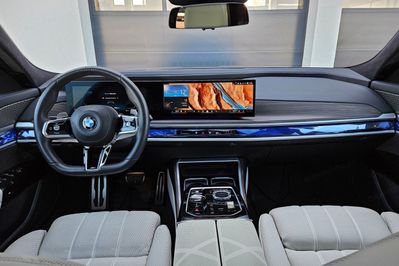 BMW Seria 7 740d xDrive M Sport