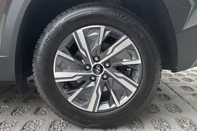 Hyundai Tucson Executive 1.6 T-GDi HEV  4WD