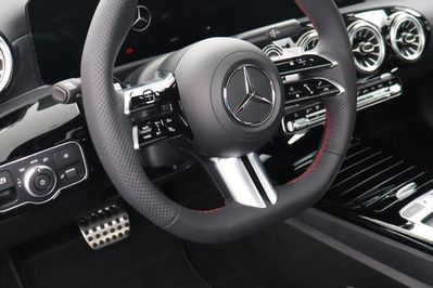 Mercedes Klasa A 220 4-Matic AMG Line