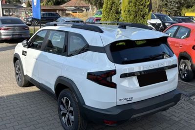 Dacia Bigster Expression 1.8 Full Hybrid
