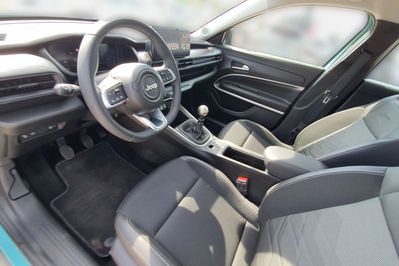 Jeep Avenger 1.2 Gse T3 Altitude Fwd