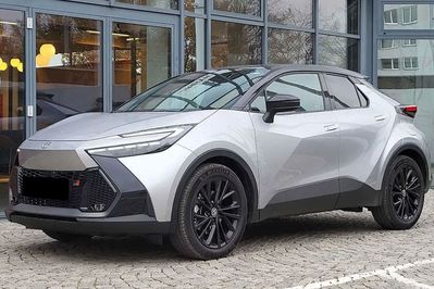 Toyota C-HR GR Sport 1.8 Hybrid Dynamic Force