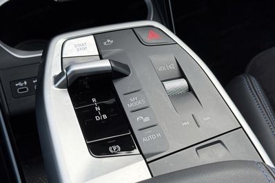 BMW iX1 xDrive30 M Sport