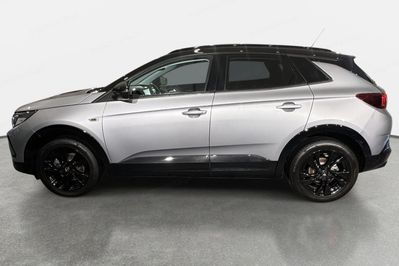 Opel Crossland X 1.2 Di Automatik Business Elegance