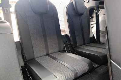 Peugeot 5008 1.6 Puretech Allure S&S EAT8