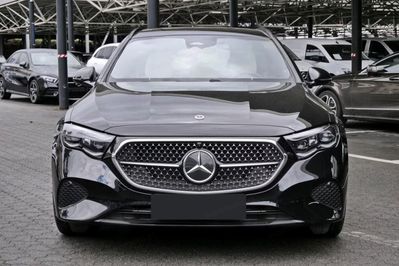 Mercedes E Klasa 200 d Avantgarde Estate