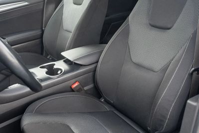 Ford Mondeo 2.0 Hybrid