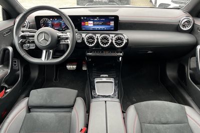 Mercedes CLA 200 AMG Line