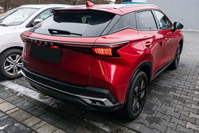 Omoda 5 1.5 T-GDI Hybrid Premium DHT