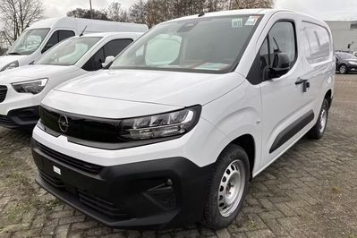 Opel Combo Van Cargo L2 EAT8