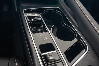 Bestune B70 2.0T Elegance aut