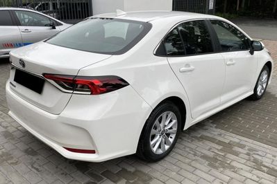 Toyota Corolla Comfort 1.5 benzyna