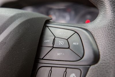 Iveco Daily 35S14 D L3H2