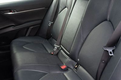Toyota Camry 2.5 Hybrid CVT
