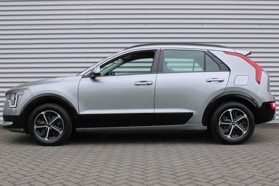 Kia Niro 1.6 GDI Hybrid M